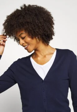 Anna Field Strickjacke - Dark Blue 10 Anna Field Strickjacke - Dark Blue -Anna Field 2e5f6a6b6db740ecb2351e4944851e0d