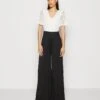 Anna Field Jumpsuit - White/black