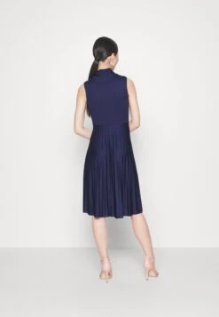Freizeitkleid - Dark Blue 8 Freizeitkleid - Dark Blue -Anna Field 5c984f5f6d1a4626b491727750ca5b13