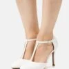 Anna Field Pumps - White