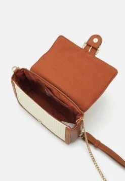 Anna Field Umhängetasche - Cognac 8 Anna Field Umhängetasche - Cognac -Anna Field 7848d1df234c4770a3f8f2d31eda0392