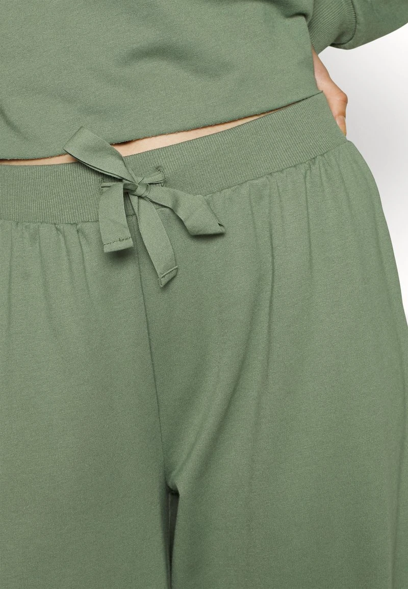 Anna Field Nachtwäsche Set - Khaki 6 Anna Field Nachtwäsche Set - Khaki – Bild 6