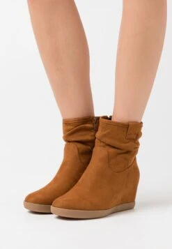 Anna Field WINTER BOOT - Keilstiefelette - Cognac